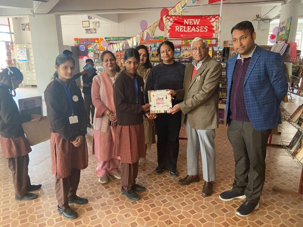 WhatsApp-Image-2025-02-15-at-6.16.30-PM-1024x768 Spring Dales Kathua Hosts Successful Book Fair with Engaging Workshops