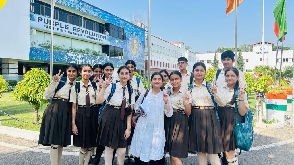 IIM-JAMMU-1024x576 Exploring Science in Action!